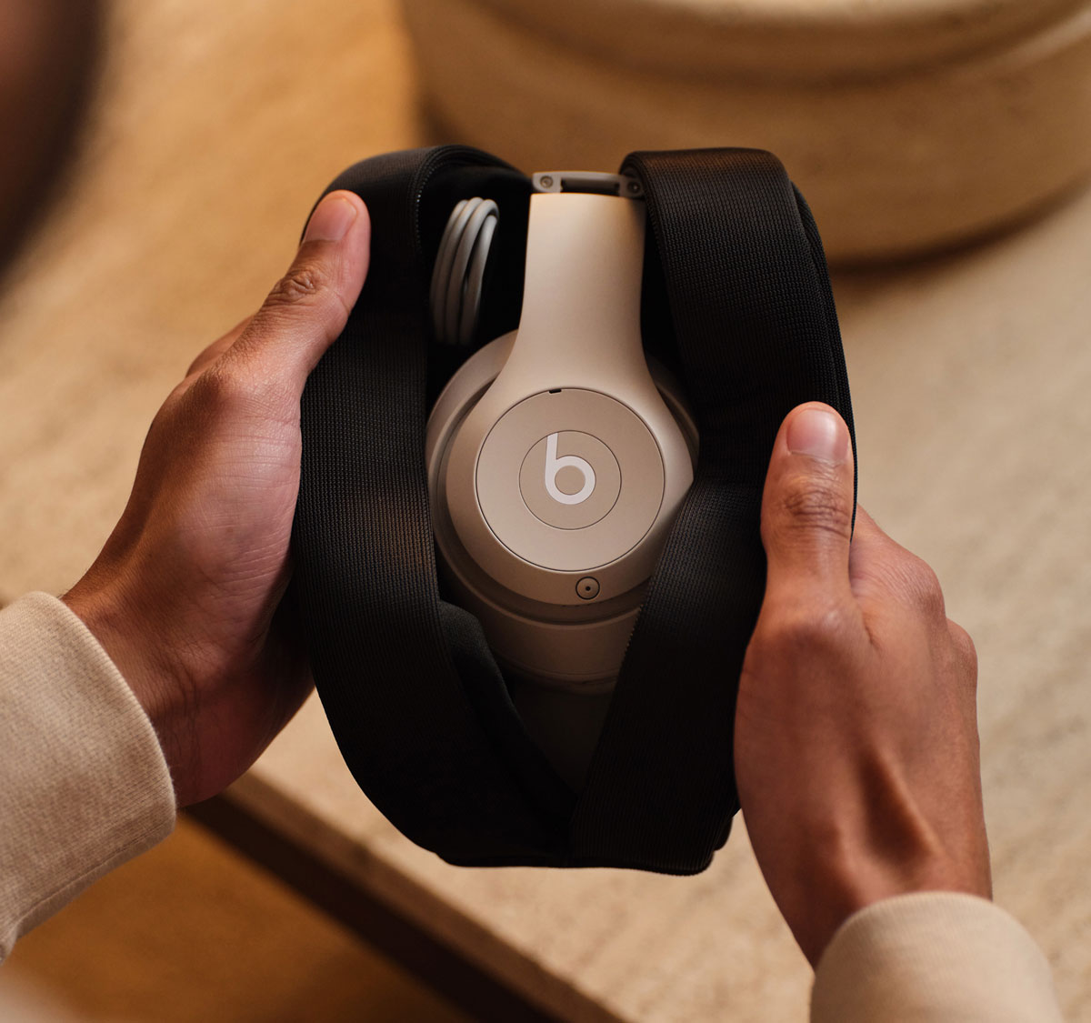 Beats Solo 4 headphones in Matte Black color.